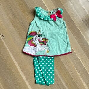 Fun festive unicorn outfit 2T
